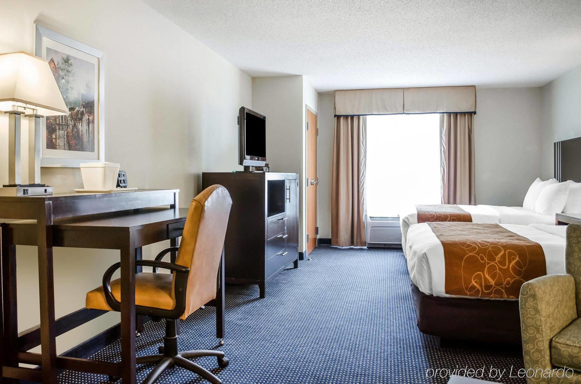Comfort Suites Lancaster Amish Country Smoketown  Exterior foto